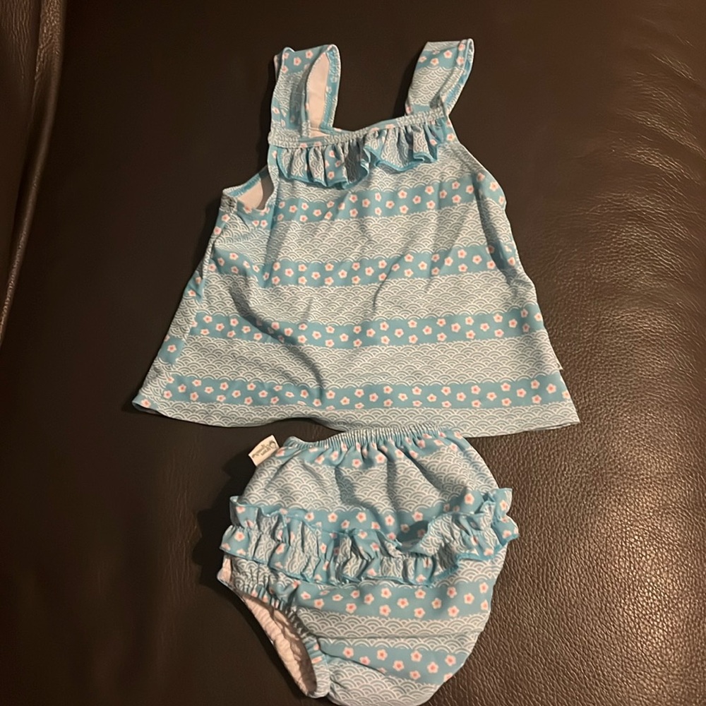 4/$20 Green Sprouts Swimsuit Sz 6M